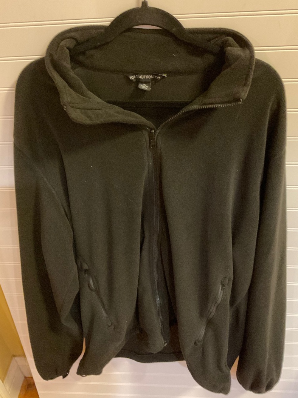 Port Authority Men’s XL Black Full Zip Fleece Jacket Zipper Pockets